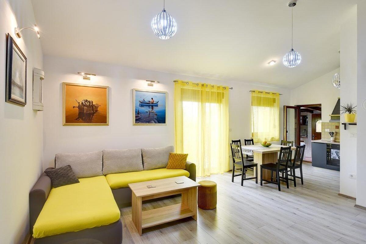 Villetta Ambrosiana Vodnjan Buitenkant foto