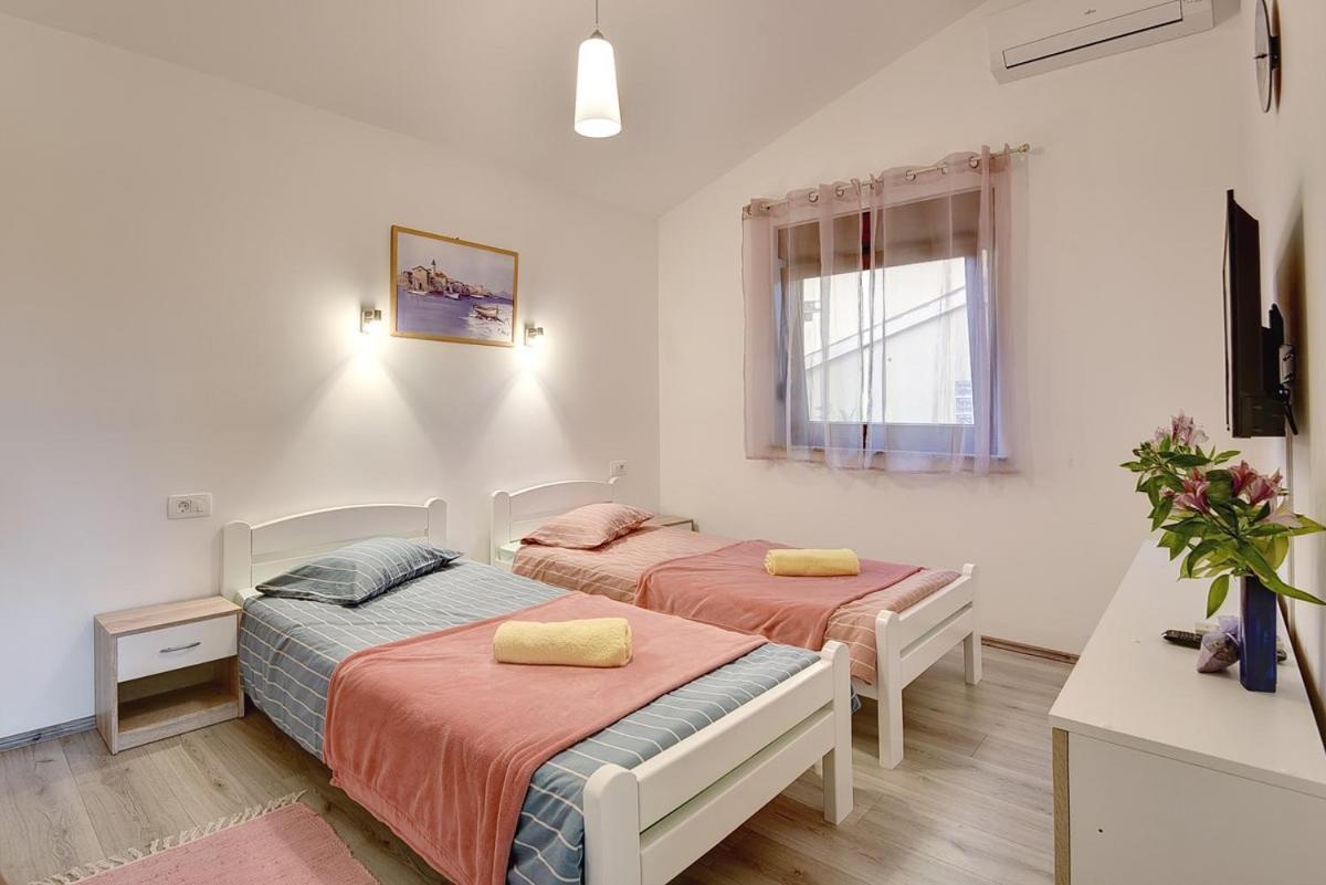 Villetta Ambrosiana Vodnjan Buitenkant foto